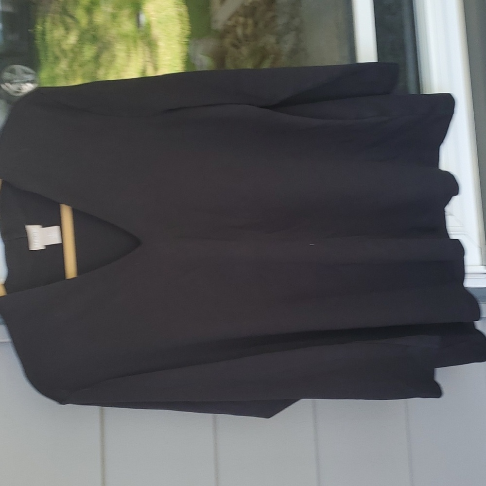Chico’s long sleeve Black V-Neck Top.  Chico’s SIZE 2 = 12/14 large